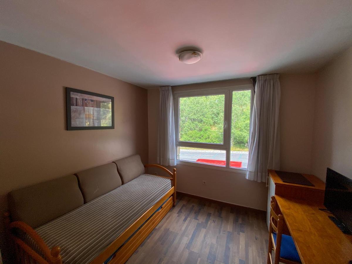 Somriu Hotel Vall Ski インクレス エクステリア 写真