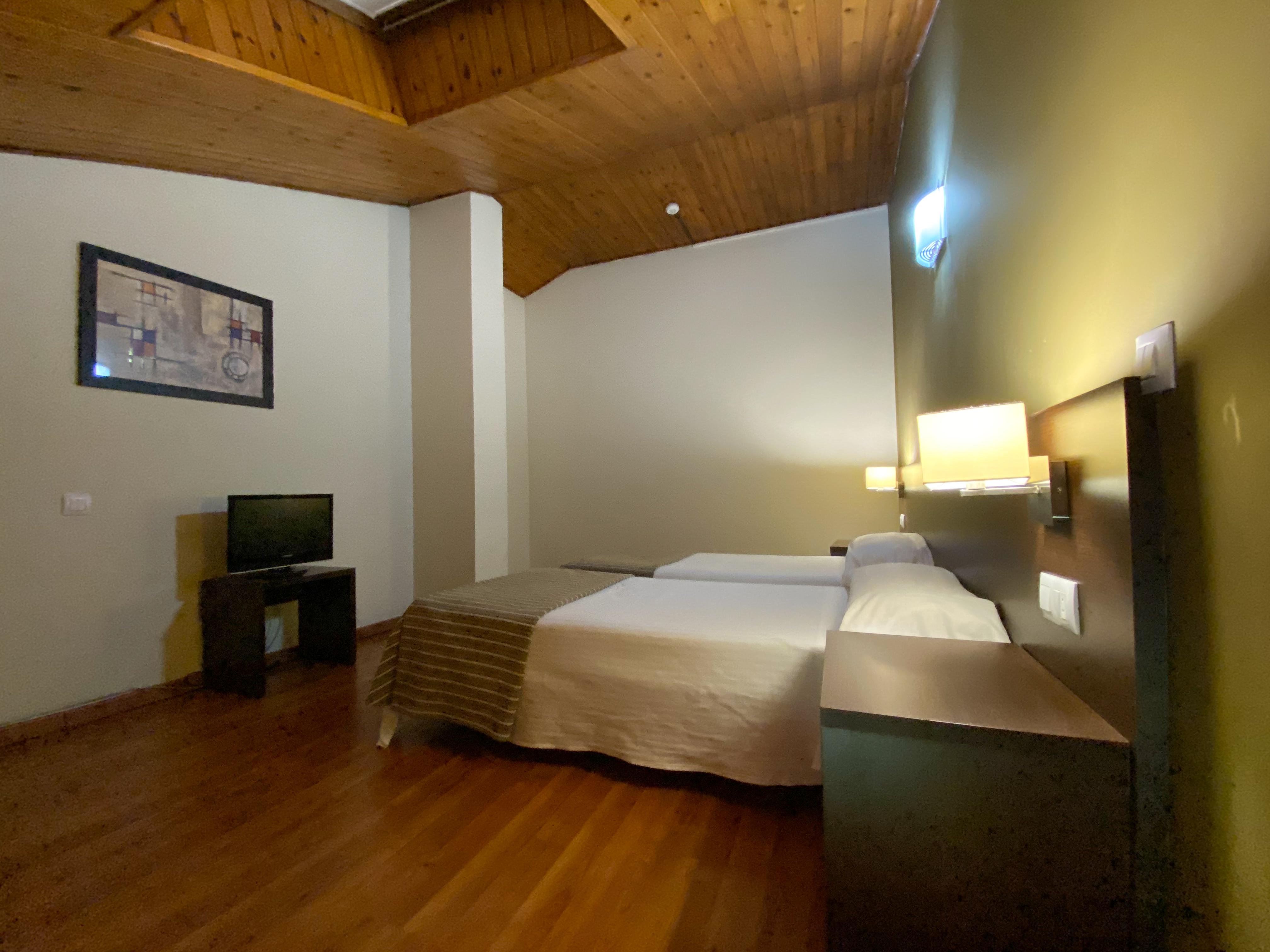 Somriu Hotel Vall Ski インクレス エクステリア 写真