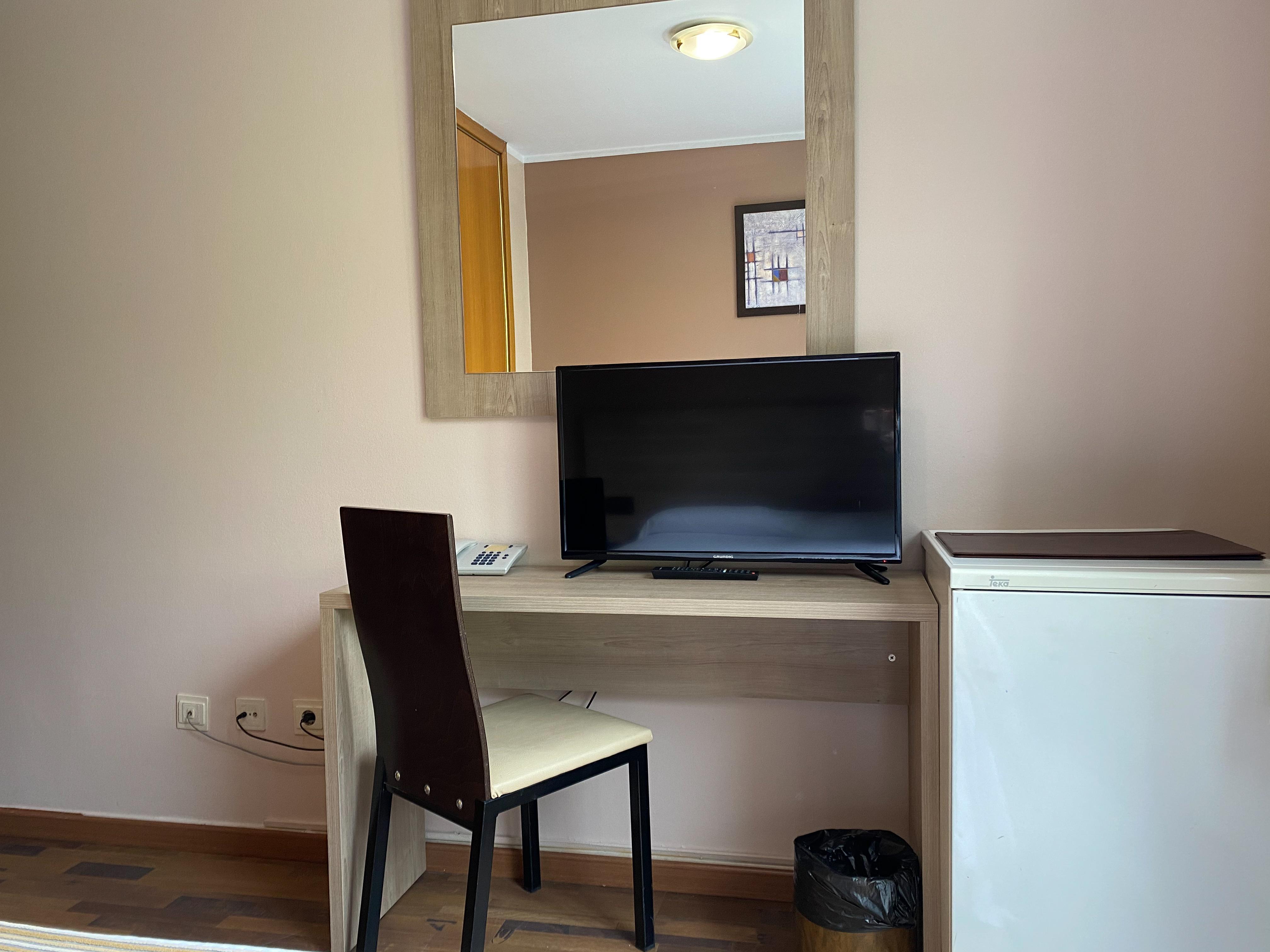 Somriu Hotel Vall Ski インクレス エクステリア 写真