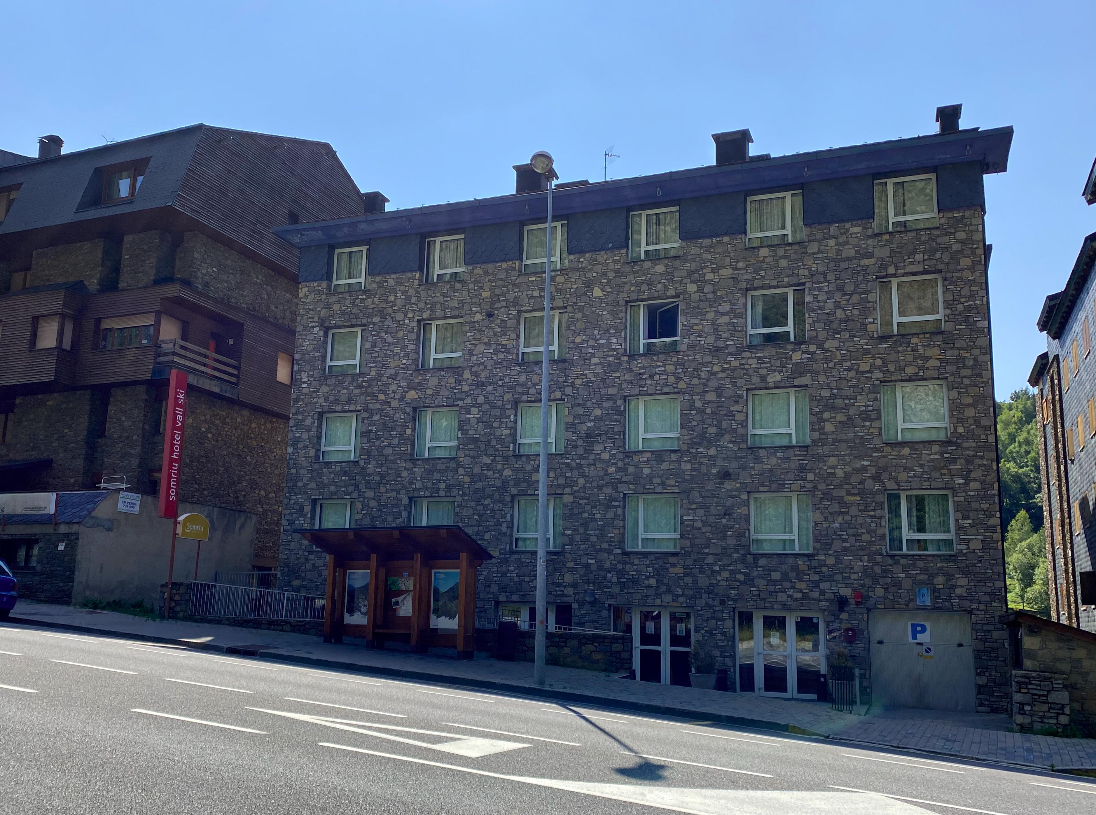 Somriu Hotel Vall Ski インクレス エクステリア 写真