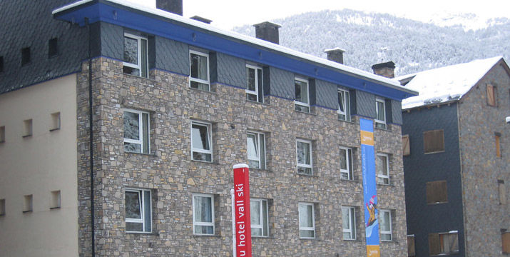Somriu Hotel Vall Ski インクレス エクステリア 写真